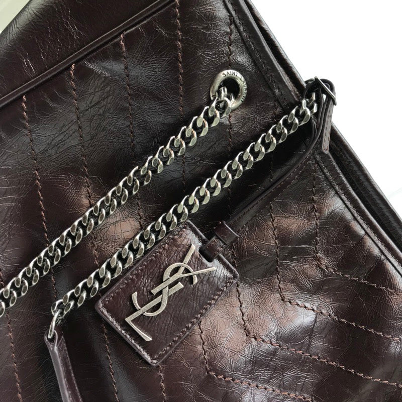 Amelia - YSL Bag - 2217