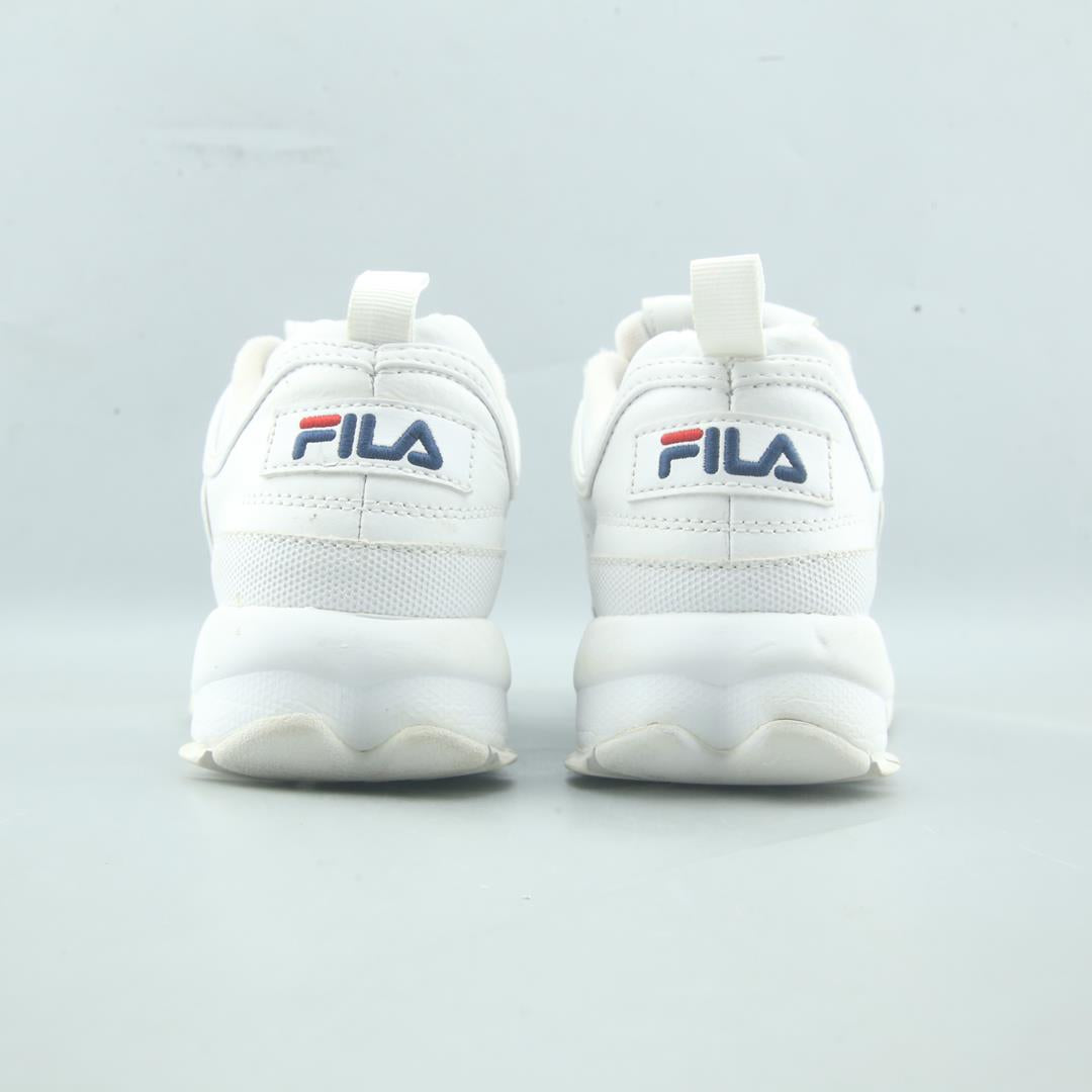 FILA .