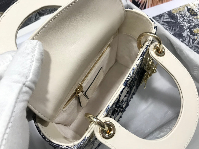 Amelia - DYOR   BAGS FOR WOMEN - FASHION LUXURY BAGS 202