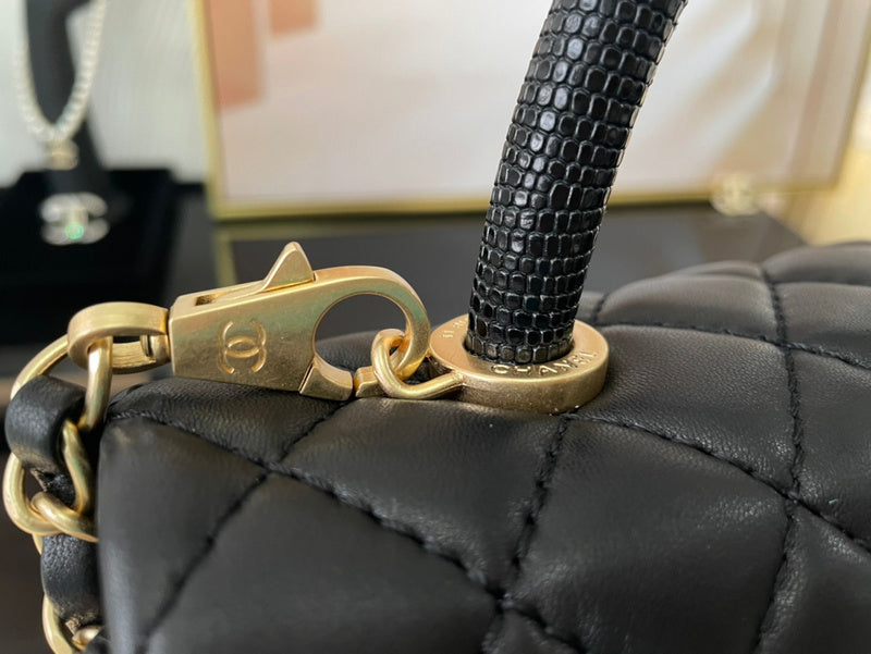 Wellow Bags - Chanel - Bags  - 652