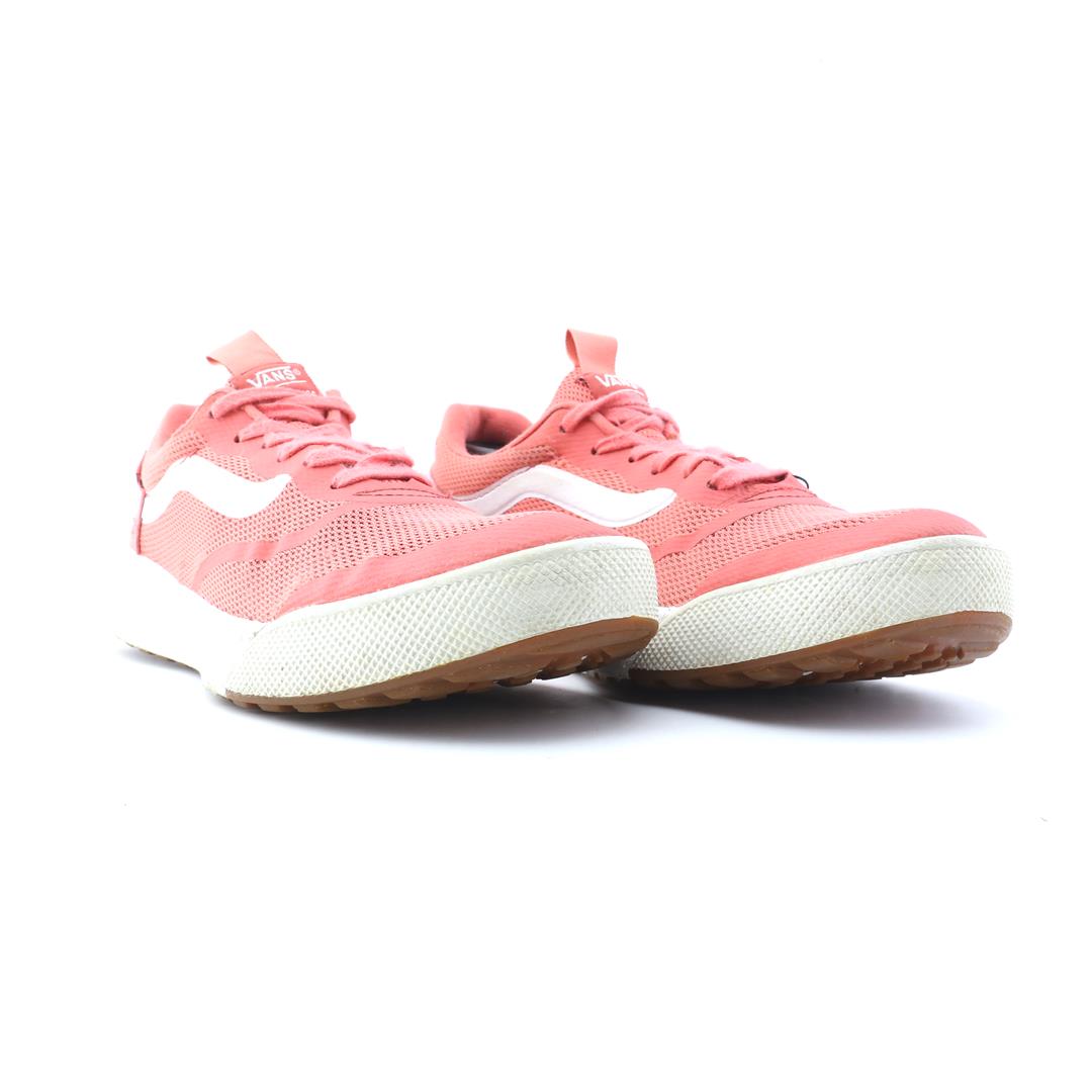 VANS ULTRARANGE