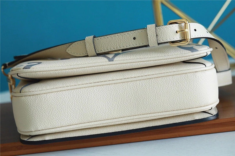 Amelia - LOV Lady Bags - 1082