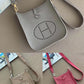 Amelia - HMS Bags - 1740