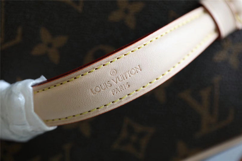 Fan Fashion Lu-Vi bags - 8002