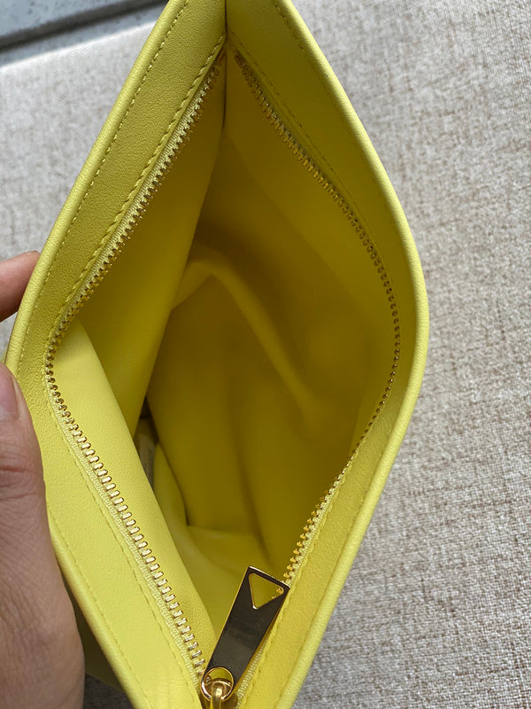 B-VENETA STYLISH HANBAGS FOR WOMEN - 045