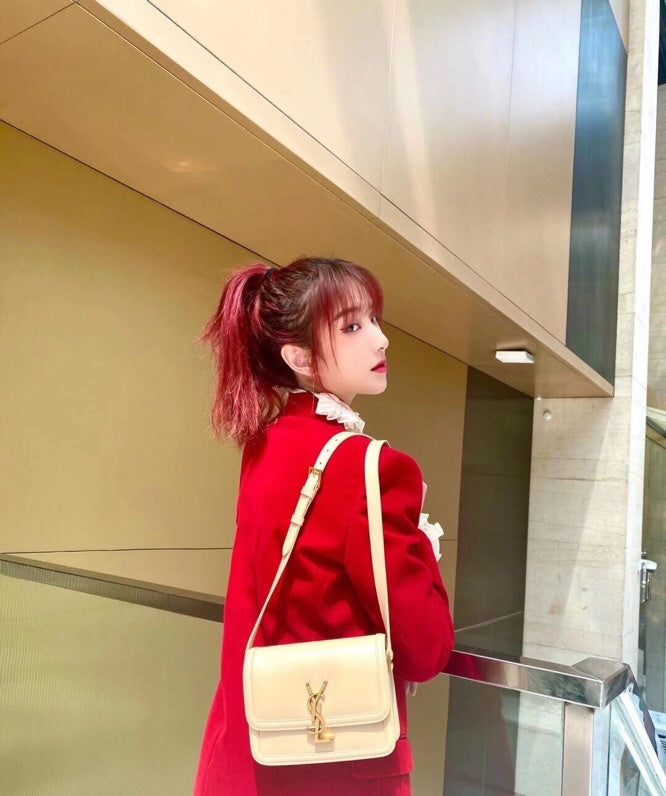 Amelia - YSL Bag - 3744