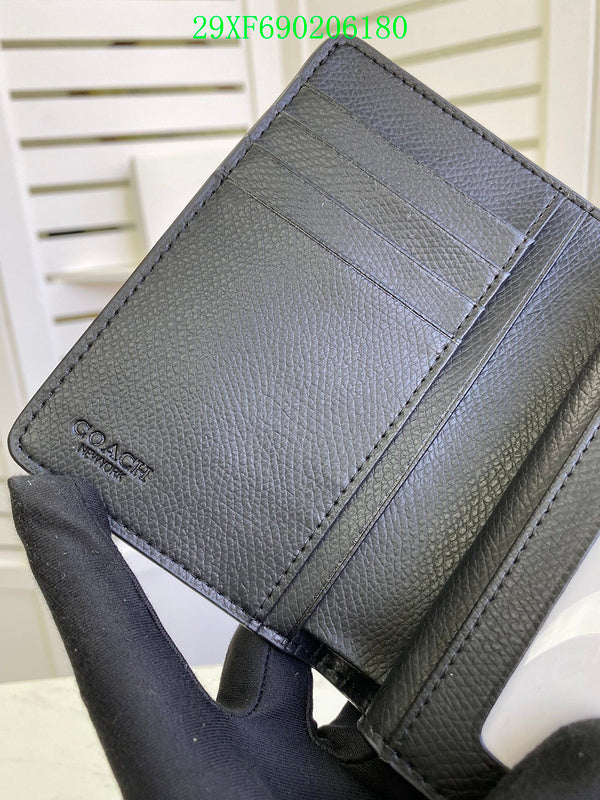Amelia - CAH Wallet - 040