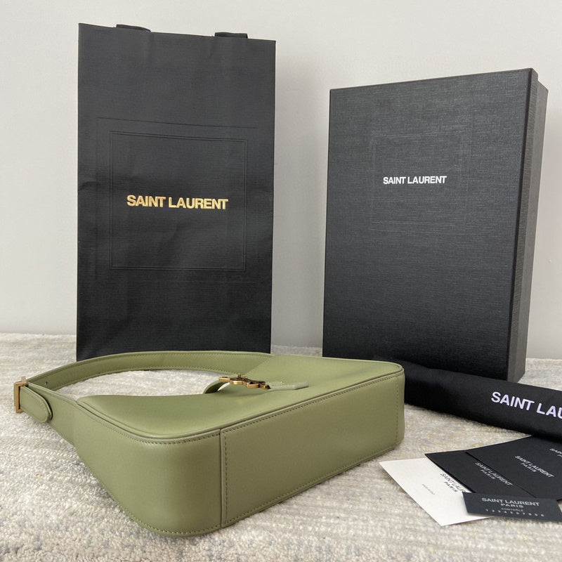 Amelia - YSL Bag - 3803