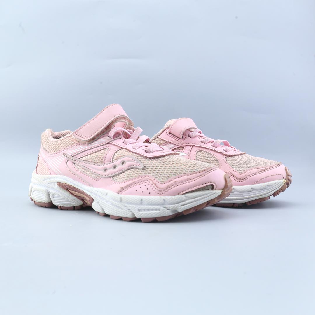 SAUCONY  COHESION 10