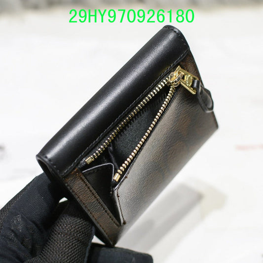Amelia - CAH Wallet - 124