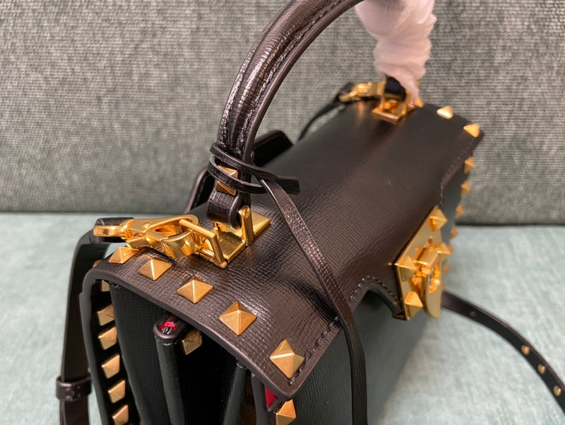 Amelia's Bag Gallery - VEL Bags - 092