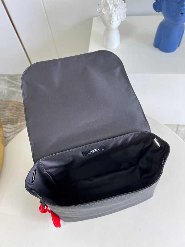 Fan Fashion Lu-Vi bags - 17310