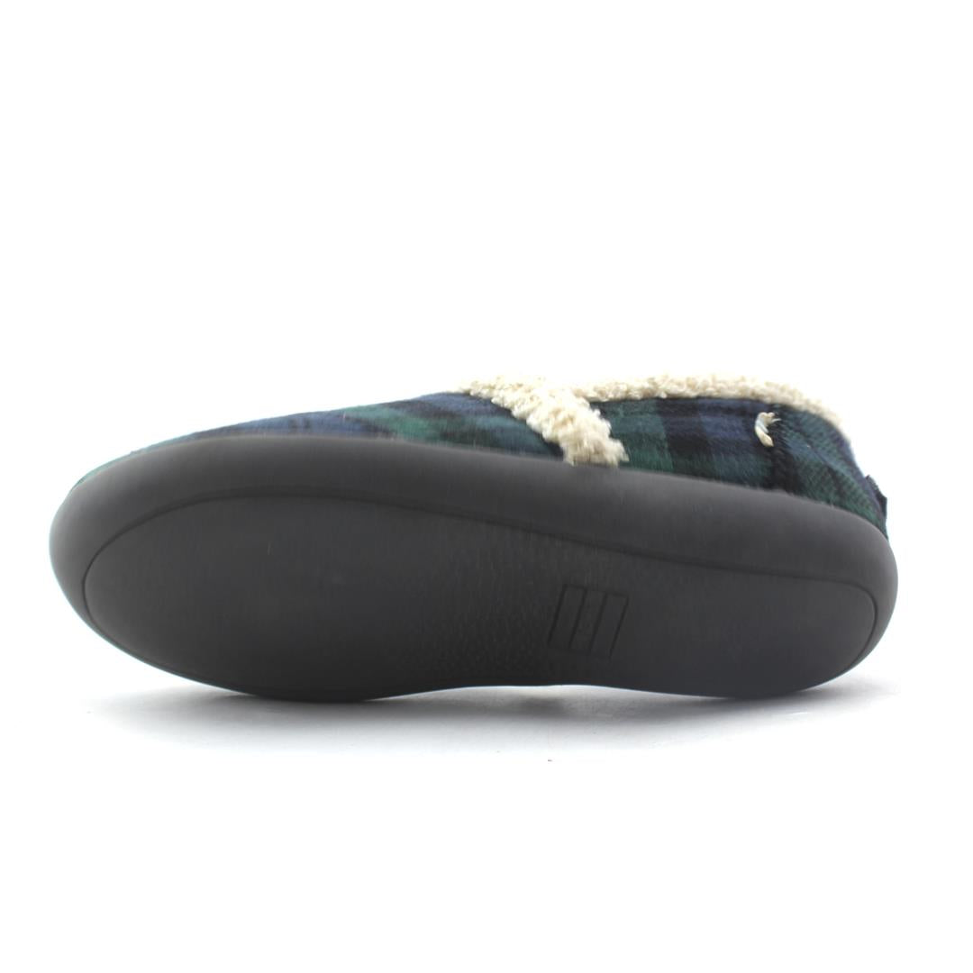 TOMS .