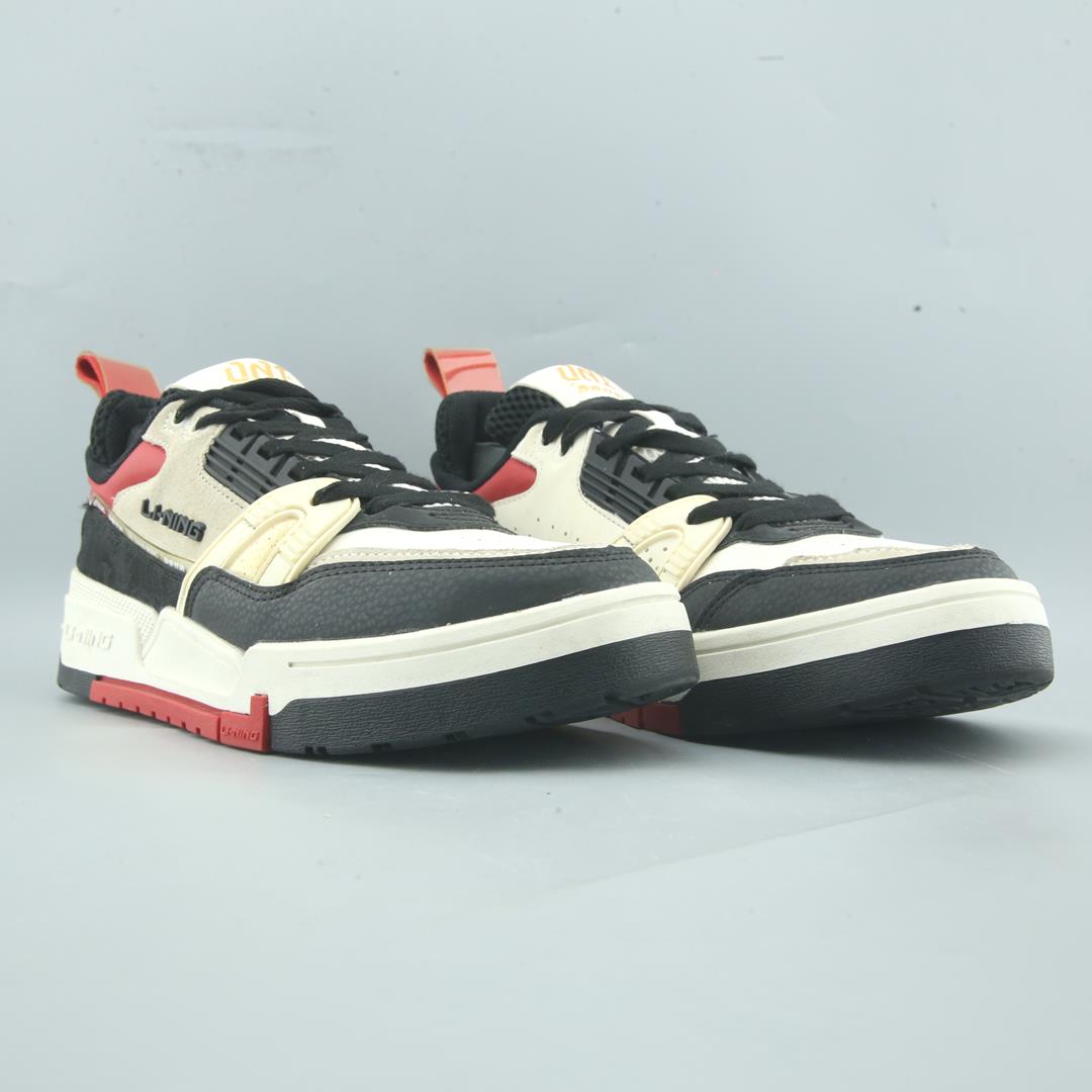 LI-NING 001 BTC SKATE