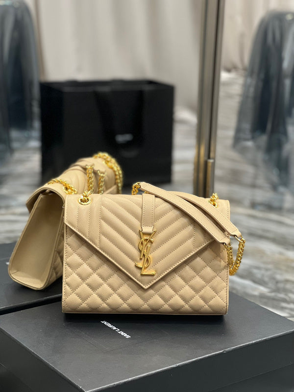 Amelia - YSL Bag - 1898