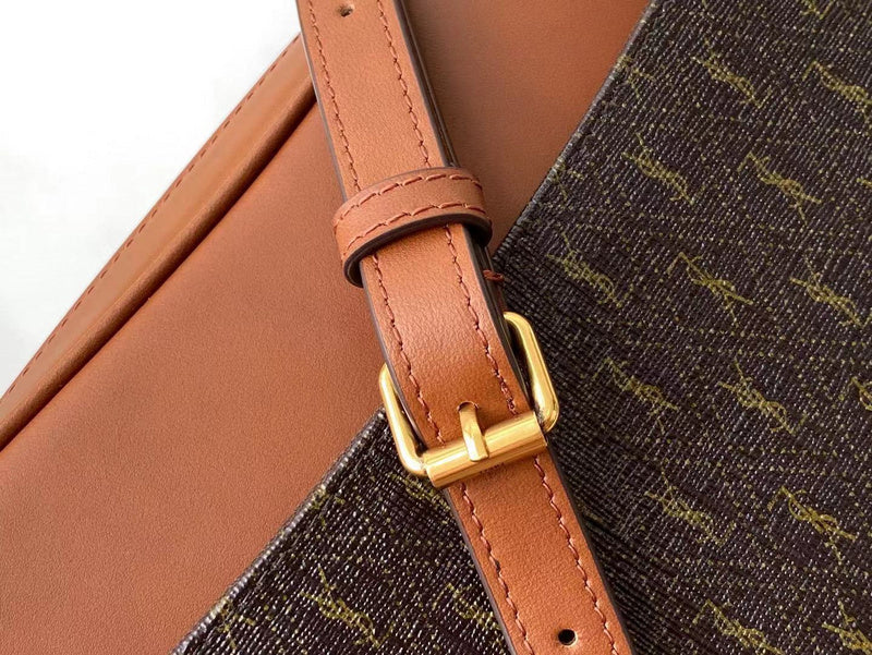 Amelia - YSL Bag - 4145