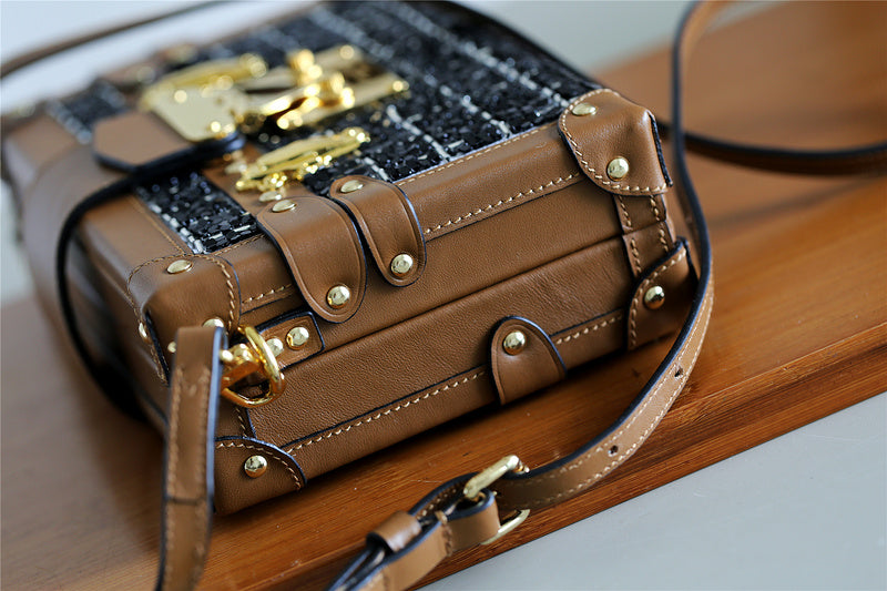 Fan Fashion Lu-Vi bags - 8225