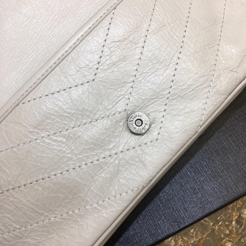 Amelia - YSL Bag - 2762