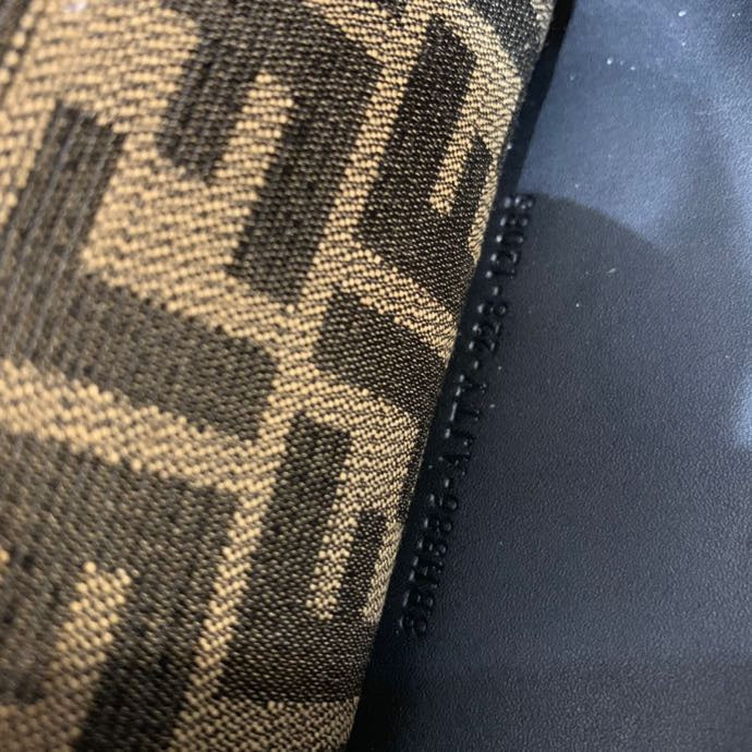 Amelia's Bag Gallery - VAR Bags - 222