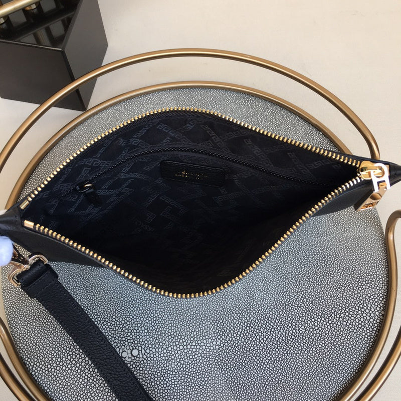Amelia's Bag Gallery - VAR Bags - 388