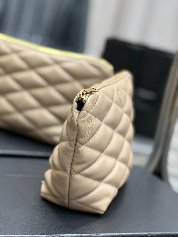 Amelia - YSL Bag - 3995