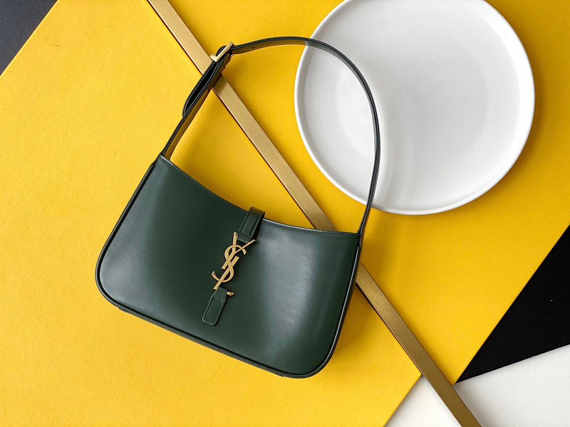 Amelia - YSL Bag - 4125