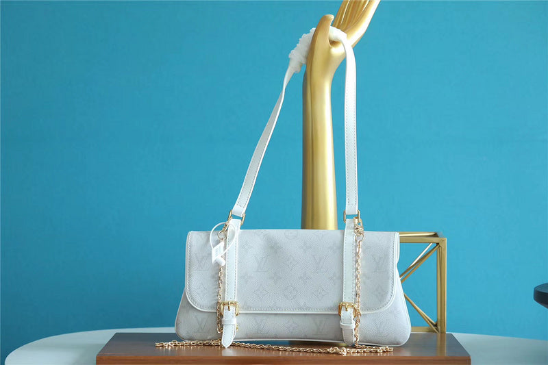 Amelia - LOV Lady Bags - 1626