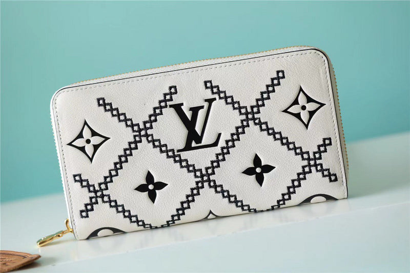Fan Fashion Lu-Vi bags - 8891