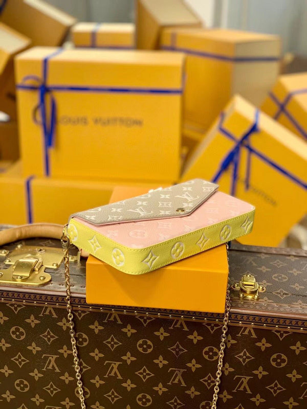 Fan Fashion Lu-Vi Bags - 16890