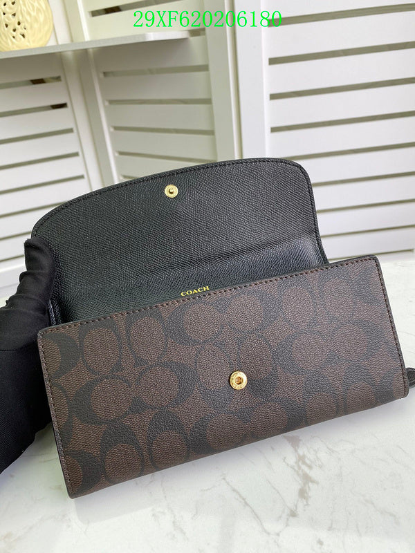 Amelia - CAH Wallet - 041