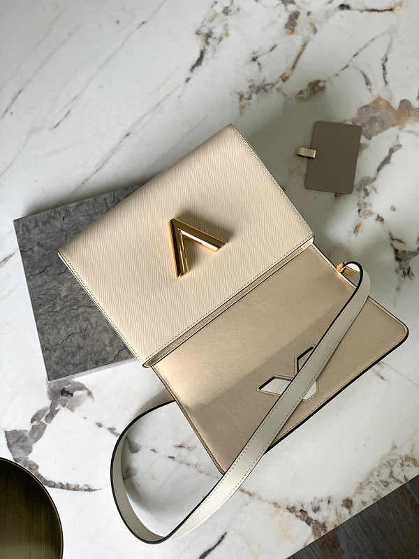 Fan Fashion Lu-Vi Bags - 16649
