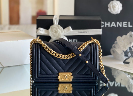 CHL - Medium Boy Handbag Dark Blue For Women 9.8in/25AmeliaA67086