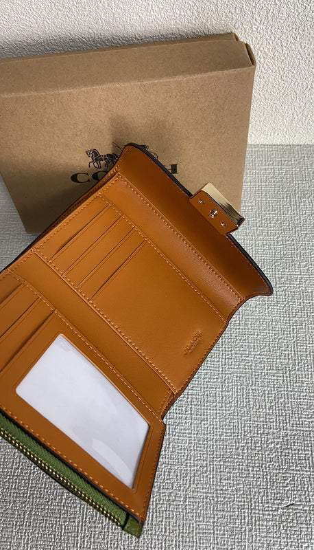 Amelia-i CAH Bags - 017