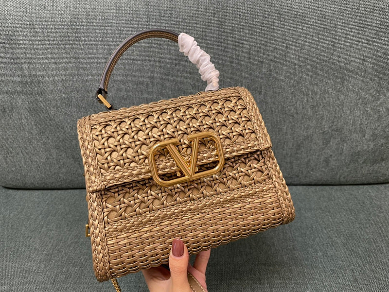 VAL LUXURY BAGS - FOR FASHION LOVERS  AFFORDABLE LUXURY BAGS- 859