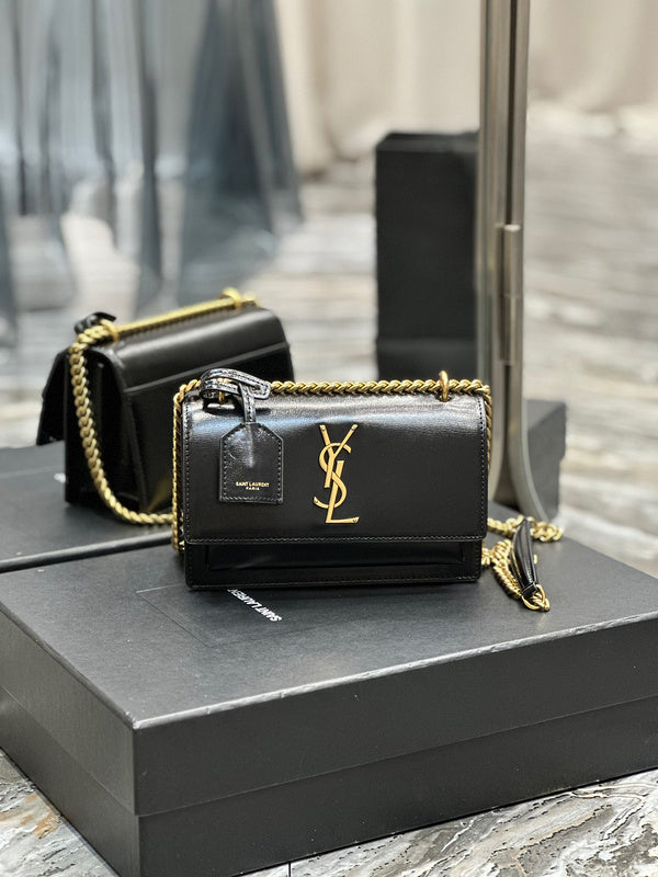 Amelia - YSL Bag - 1968
