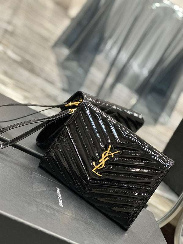Amelia - YSL Bag - 3956