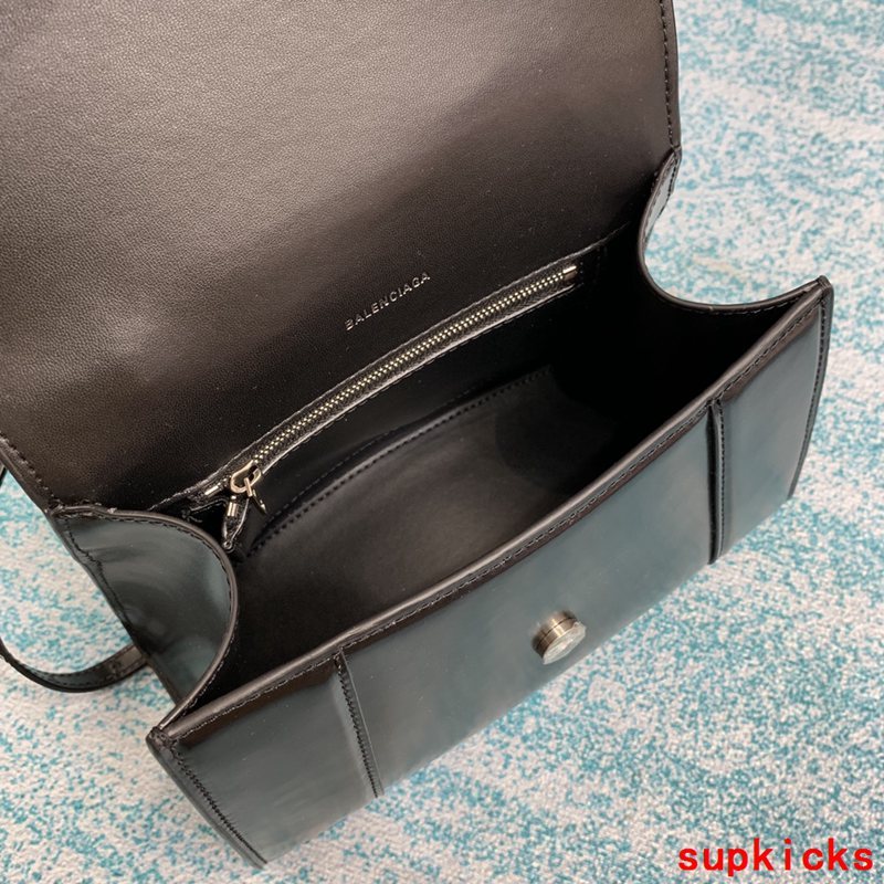 Amelia- BG Hourglass Bags - 162