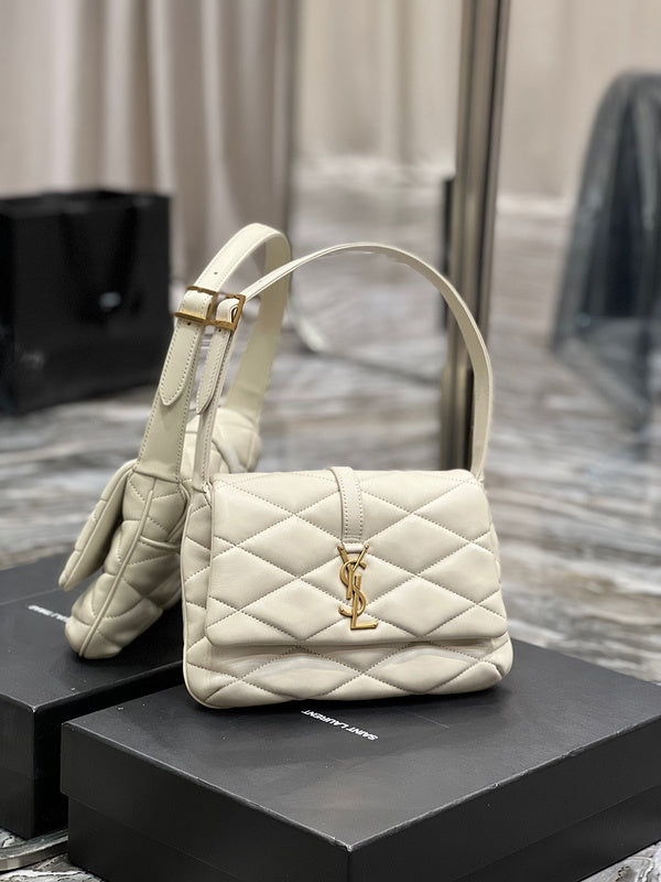 Amelia - YSL Bag - 3996