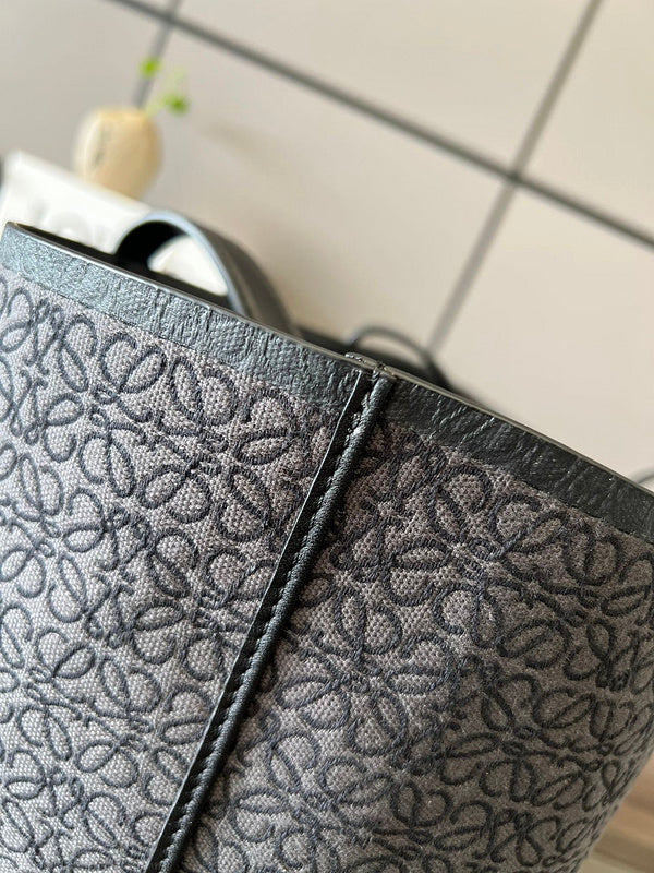 Amelia's Bag Gallery - LWO Bags - 729