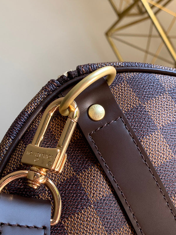 Fan Fashion Lu-Vi bags - 17034
