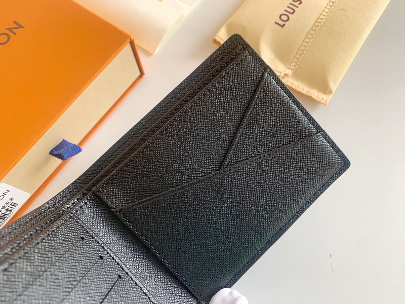 Amelia- LOV  Luxury  Wallets - 827