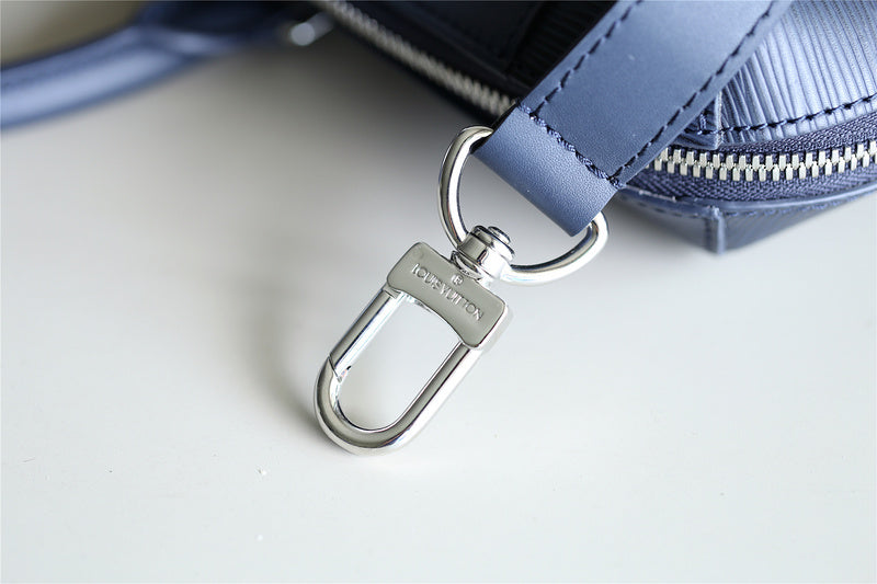 Fan Fashion Lu-Vi bags - 9851