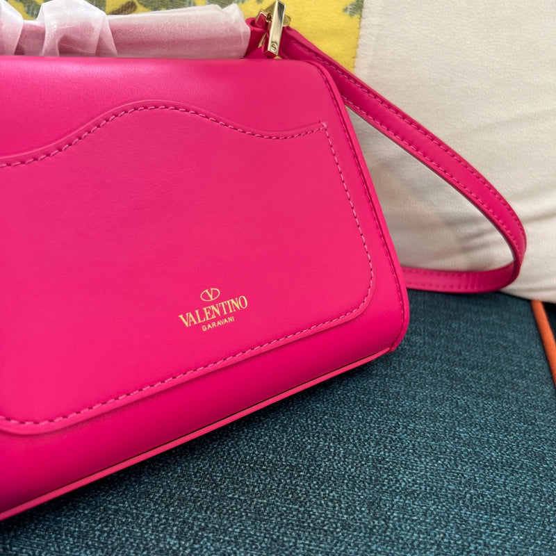 VAL LUXURY BAGS - FOR FASHION LOVERS  AFFORDABLE LUXURY BAGS- 499
