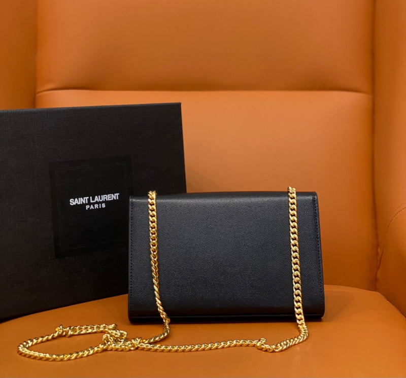 Amelia - YSL Bag - 2022