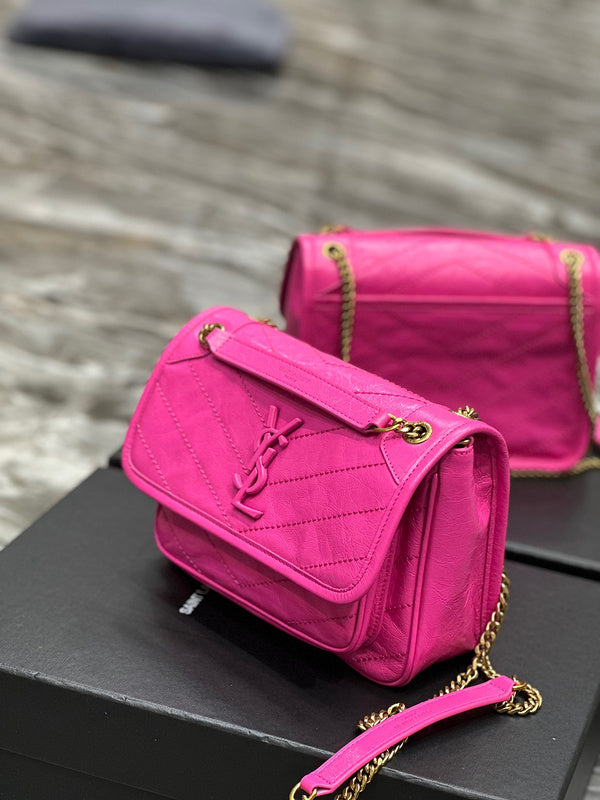 Amelia - YSL Bag - 1964