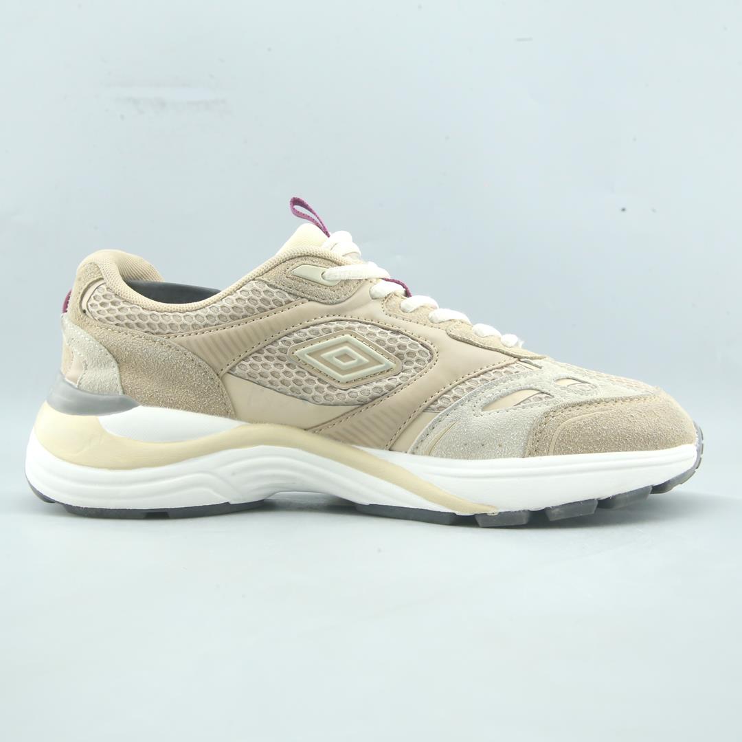 UMBRO .