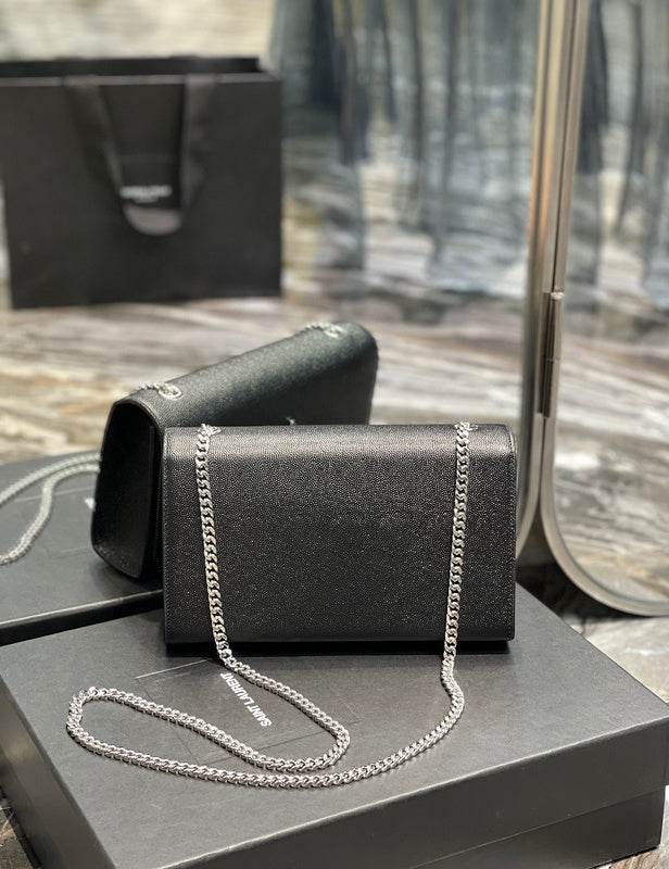 Amelia - YSL Bag - 1949