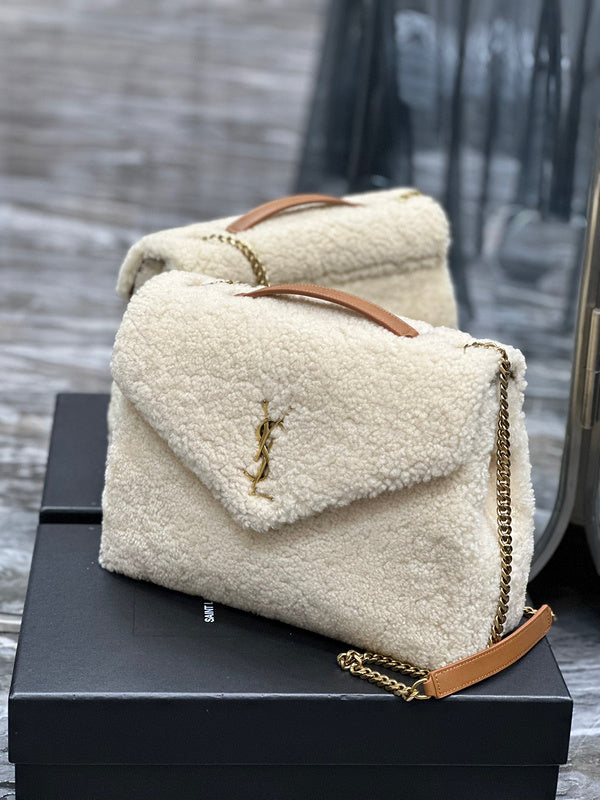 Amelia - YSL Bag - 3921