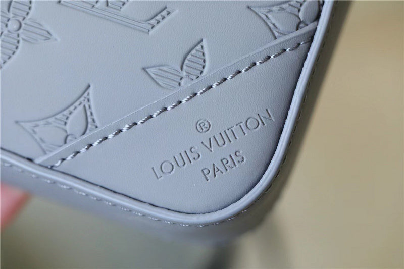 Fan Fashion Lu-Vi bags - 10048