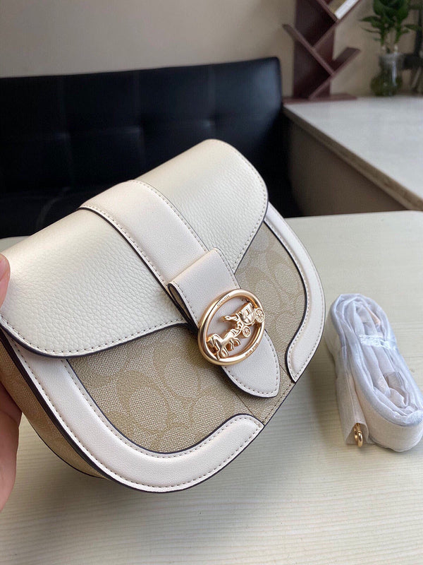 Amelia-i CAH Bags - 141